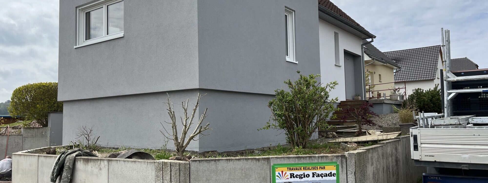 Microfissures sur fa&ccedil;ade : &agrave; partir de quand deviennent-elles un vrai risque pour votre maison ? Mulhouse