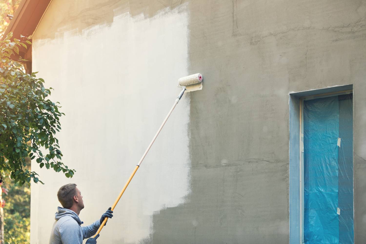 Peindre sa façade : quelles sont les peintures adaptées pour une longue durabilité ? Illzach