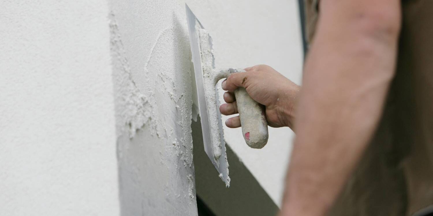 Crépi ou peinture : que choisir pour sa façade ? Saint-Louis